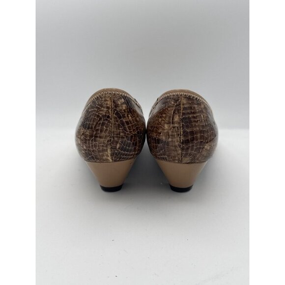 Bjoru By A. J. Valenci Womens Brown Croc-Embossed Leather Ballet Flats With Buck - Picture 3 of 8